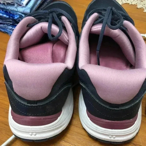 Ryka Sky Walk Walking Shoe Size 9.5M - Picture 2 of 5